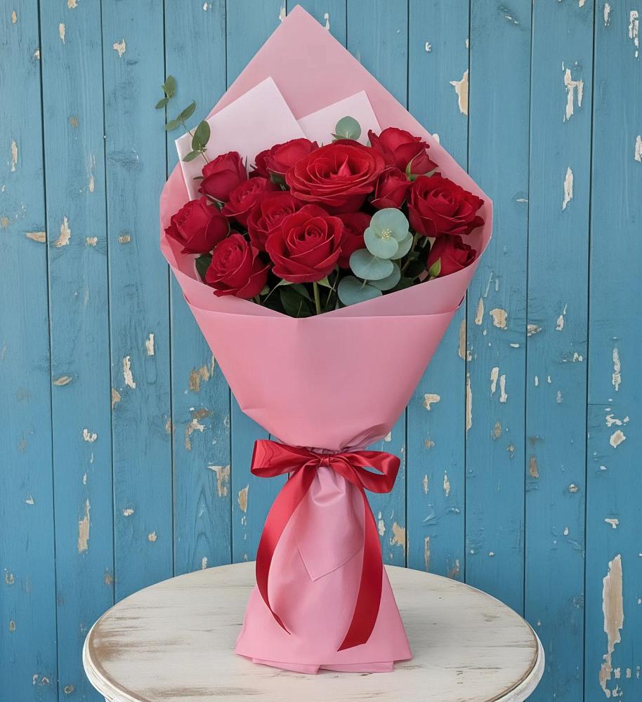 Букет красный бархат в Вычегодском Букет цветов из: Розы в Вычегодском