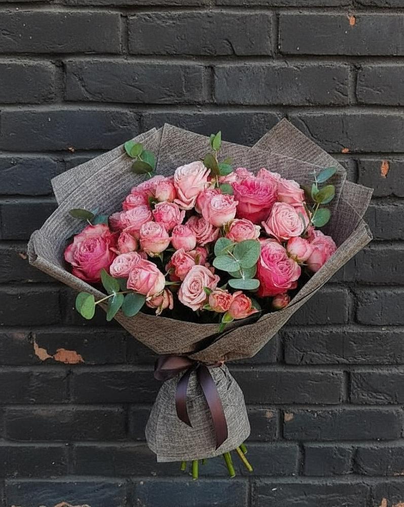 Букет цветов из: Розы в Вычегодском