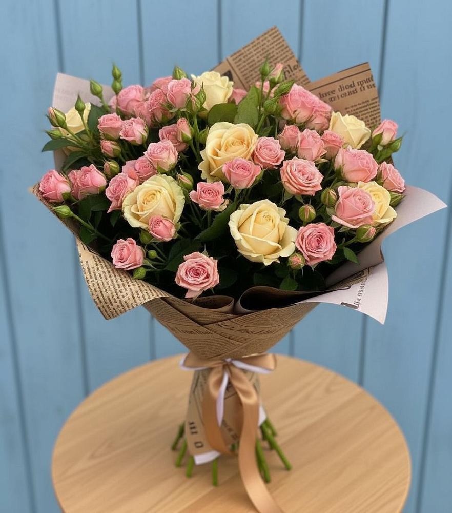 Букет цветов из: Розы в Вычегодском