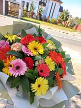 Букет цветов из:  Герберы #REPLACE_PRED# Вычегодском