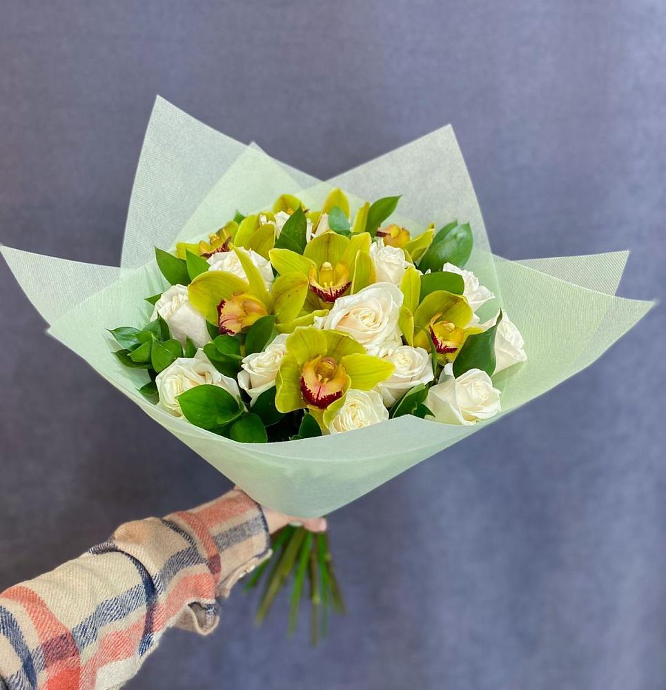 Букет лимончелло в Вычегодском Букет цветов из: Орхидеи и Розы в Вычегодском