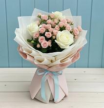 Букет цветов из:  Розы #REPLACE_PRED# Вычегодском