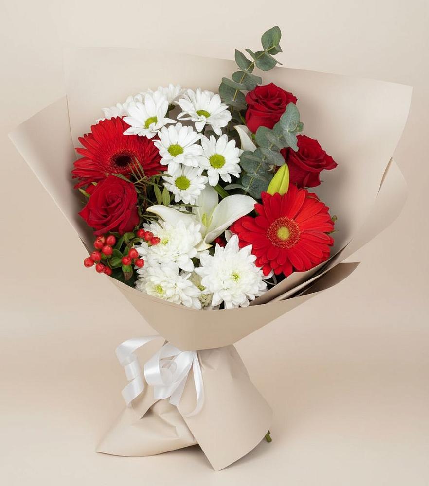 Букет цветов из: Розы, Хризантемы, Герберы и Лилии в Вычегодском