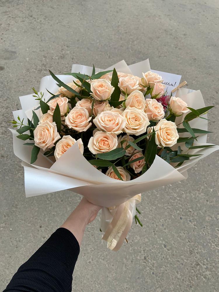 Кремовые розы Латте в Вычегодском Букет Кремовые розы Латте в Вычегодском