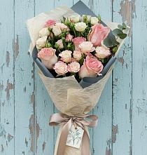 Букет цветов из:  Розы в Вычегодском
