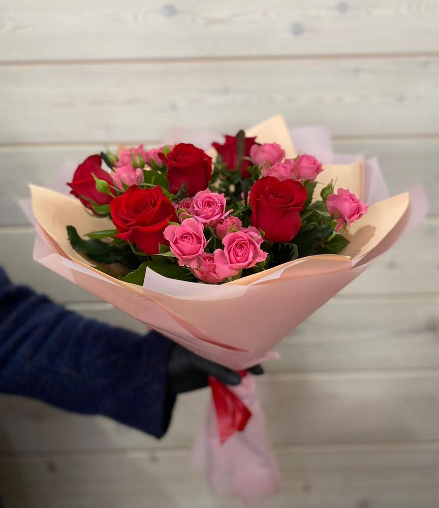 Букет тайны любви в Вычегодском Букет цветов из: Розы в Вычегодском