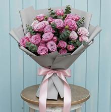 Букет цветов из:  Розы в Вычегодском
